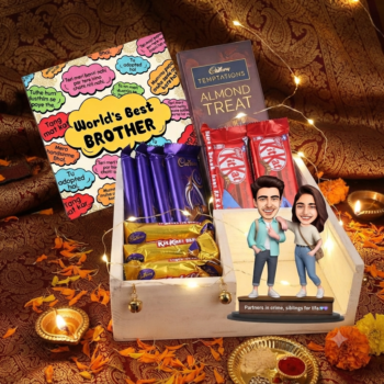 Custom Box with Standee Assorted Box Gift Hamper for Loved Ones